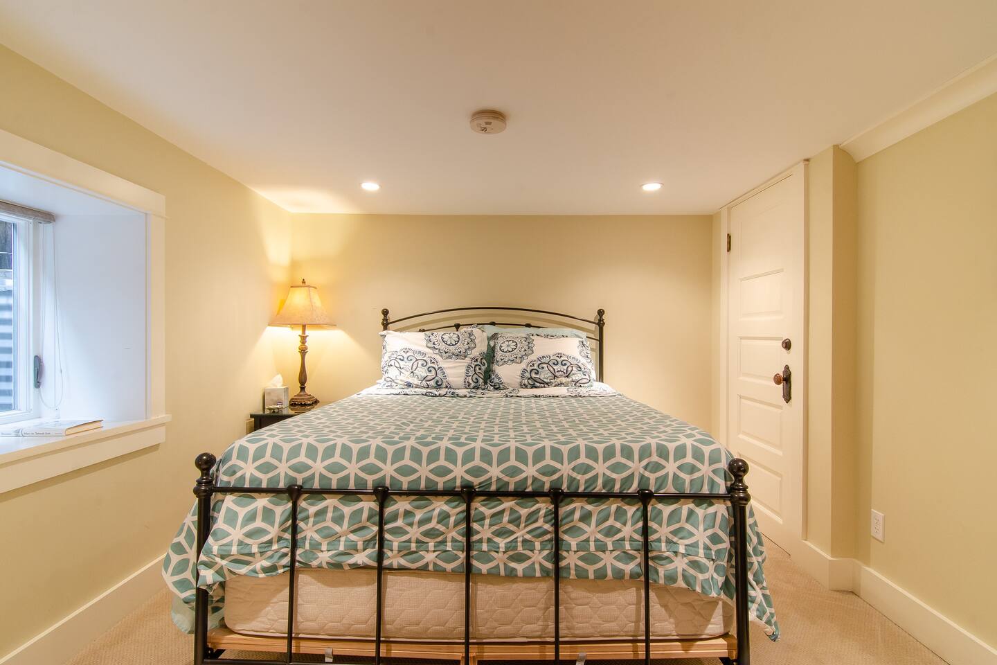 Cozy Craftsman in Queen Anne, Close to Everything!