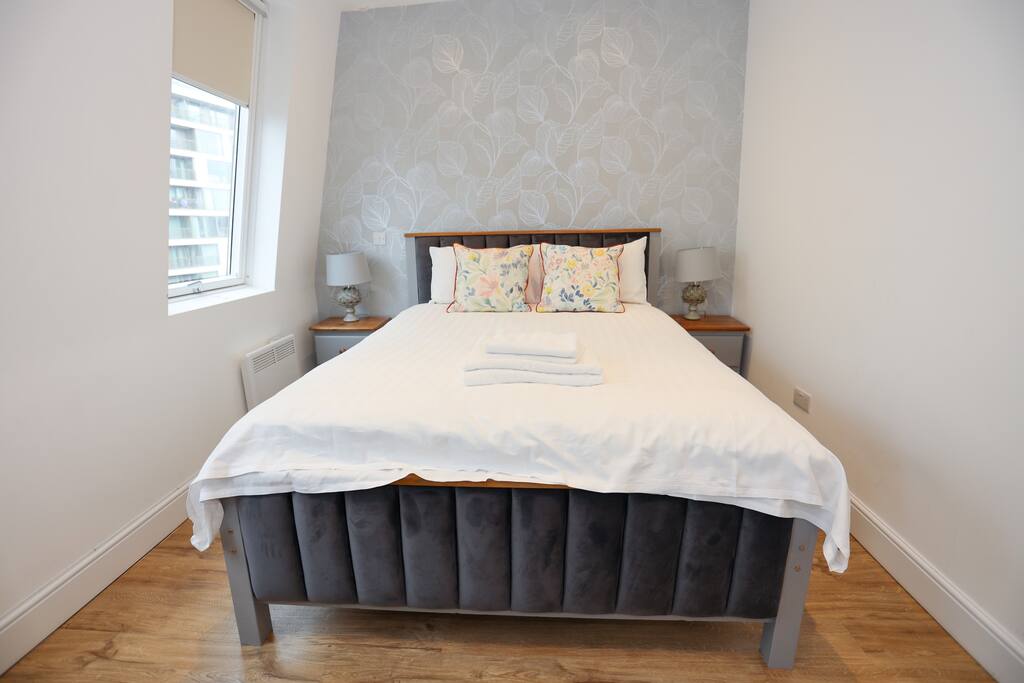 Deluxe En-Suite room 10 - Kensington!