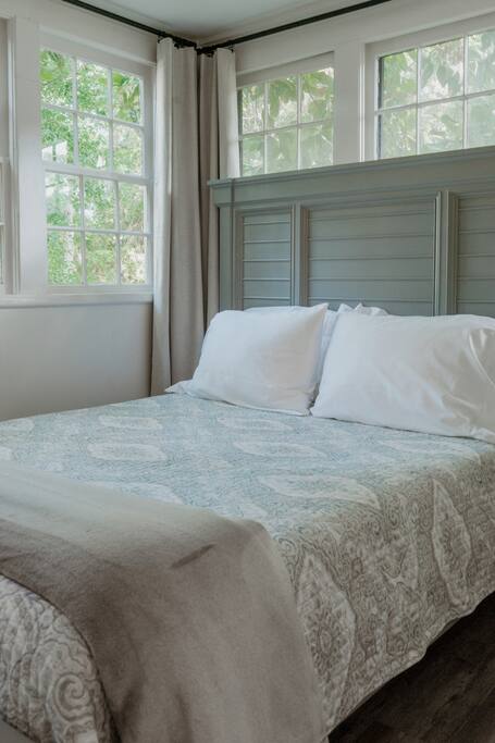 Historic Large Duplex in Midtown Mobile