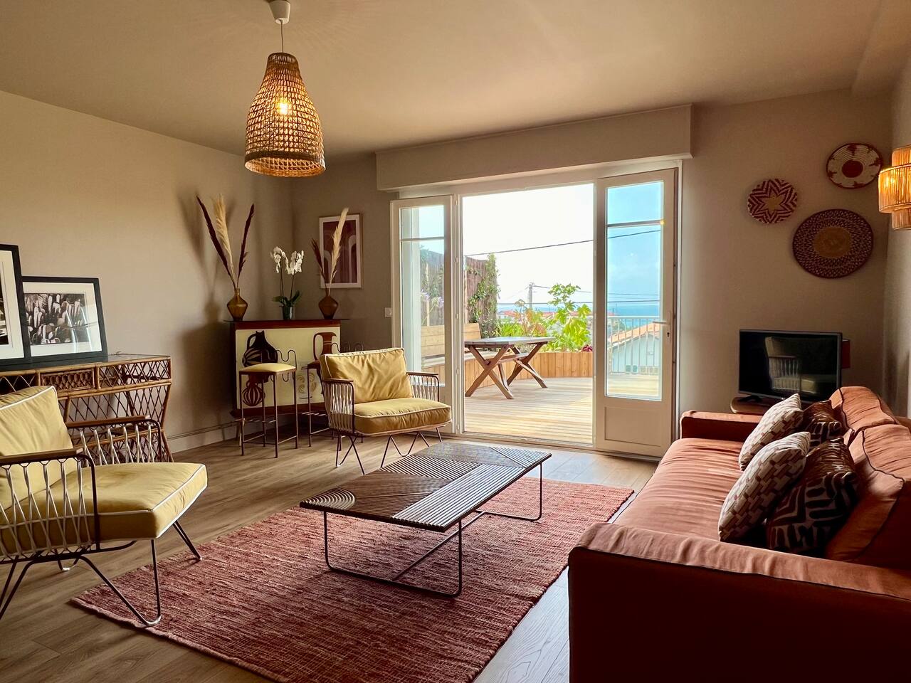 Chaleureux T3, vue sur mer, parking et terrasse