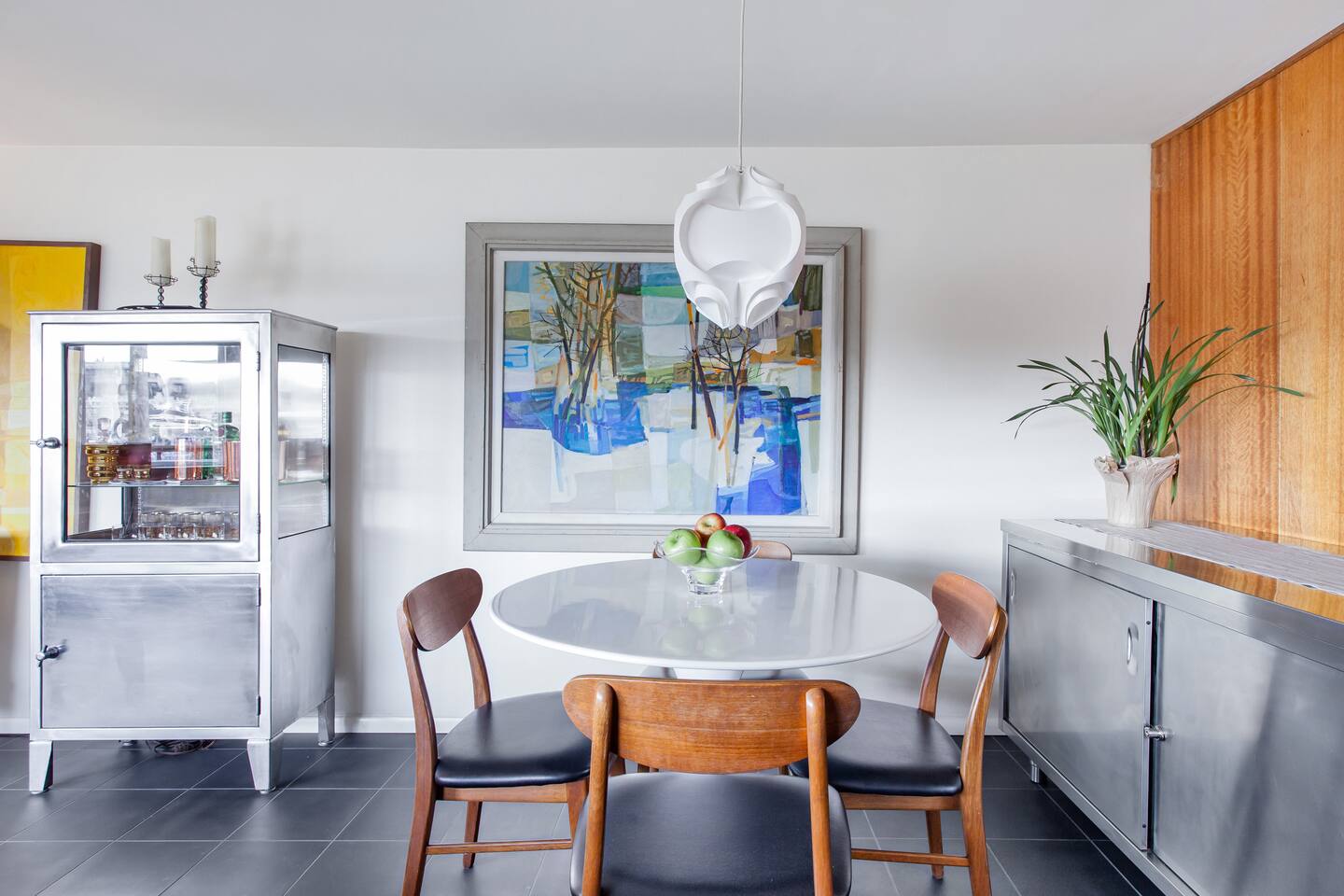 Spectacular Views- Skyline & Lake Union, Hi Speed Internet