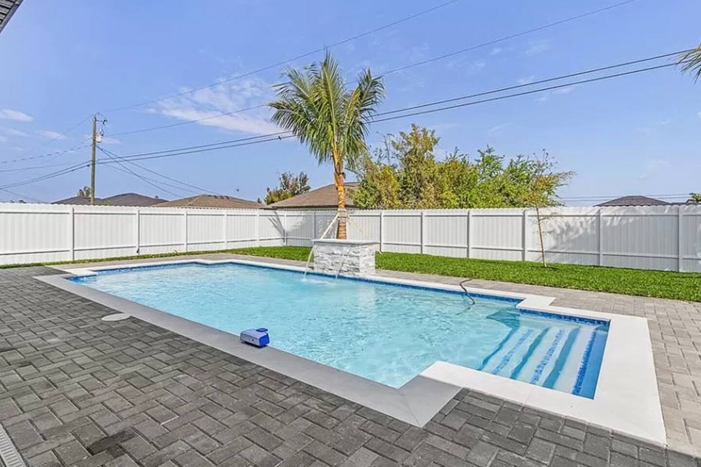 Exquisite Luxury Pool Home with Game Room