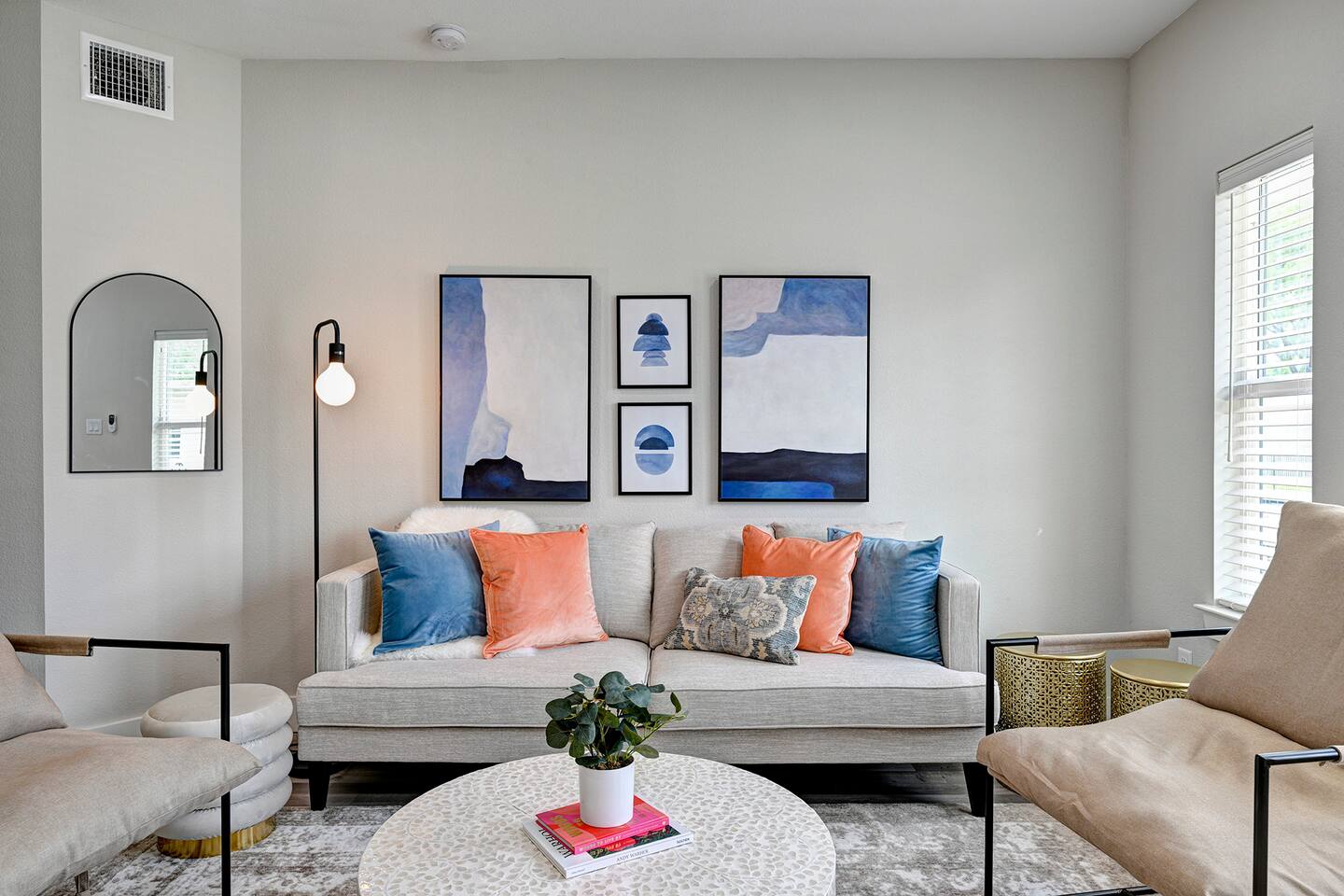 Central 2BR | Biz Ready, Fast WiFi + Free Parking