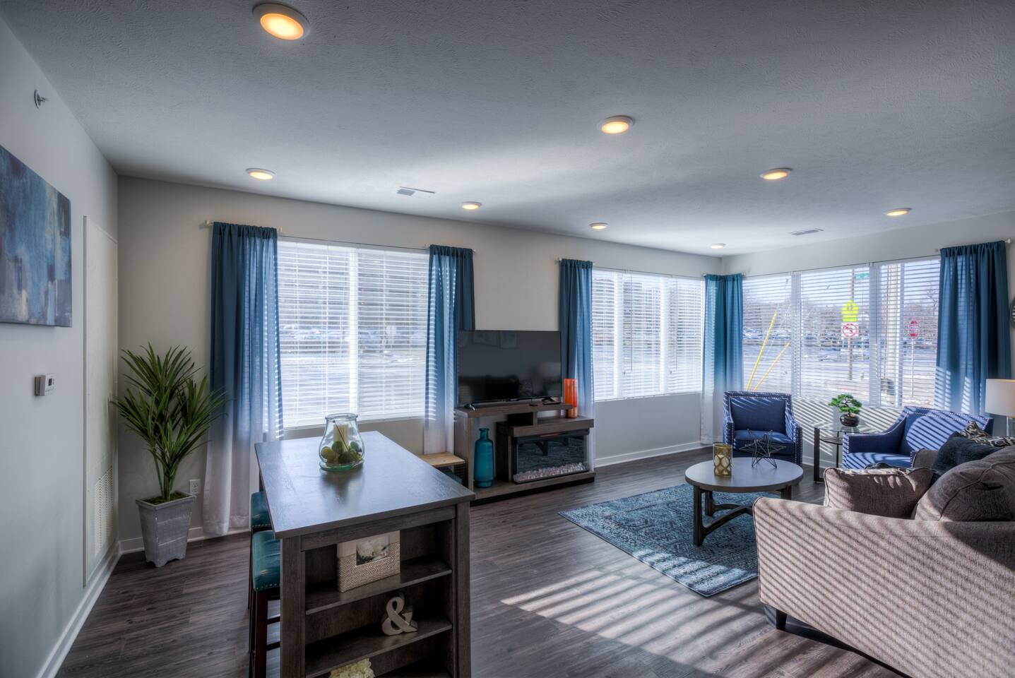 Stylish Urban Flat | 2BR, 2BA | Midtown Omaha