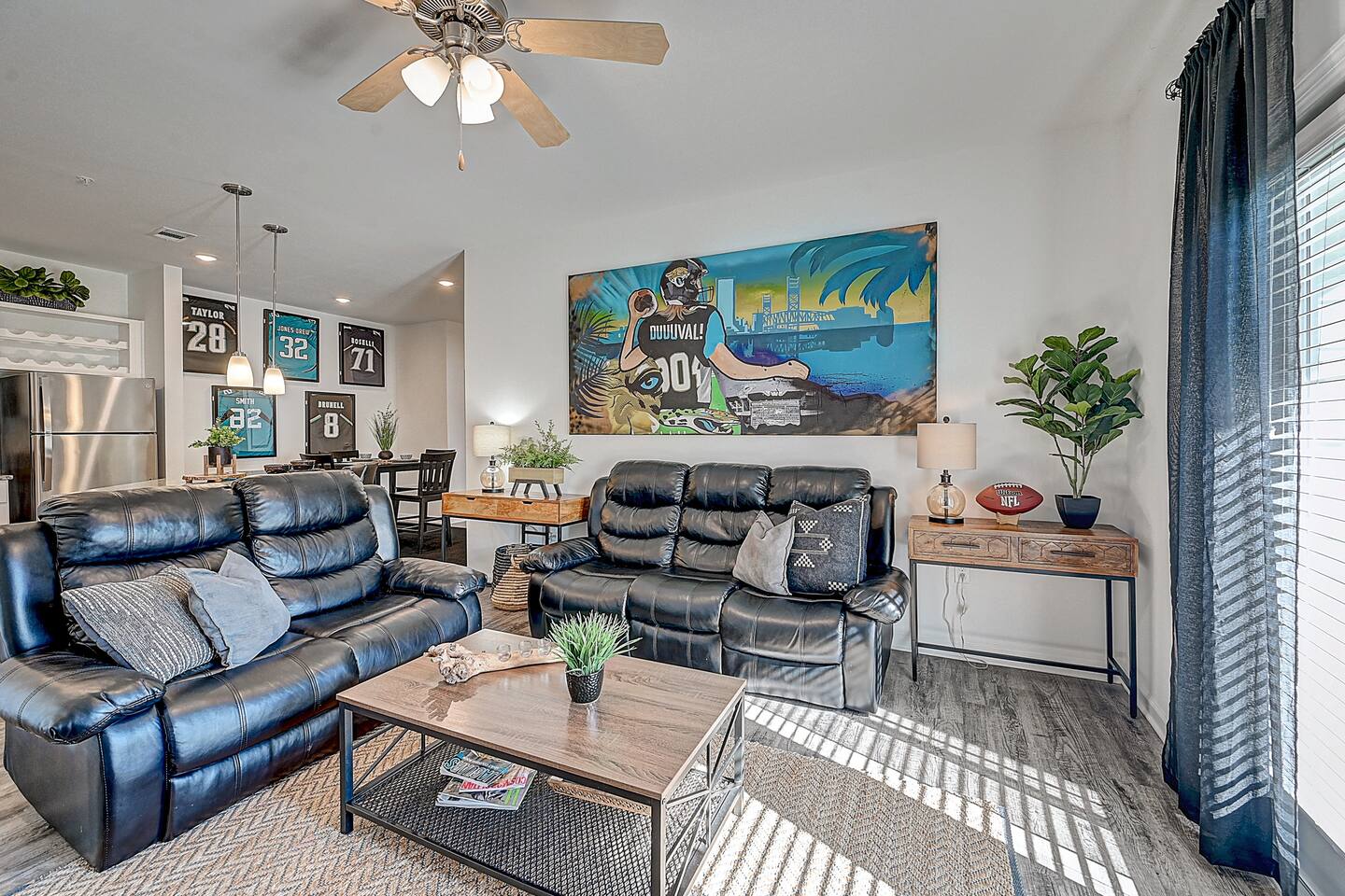 Jax Jaguars Family Frdly Ste w/POOL/Pet Frdly