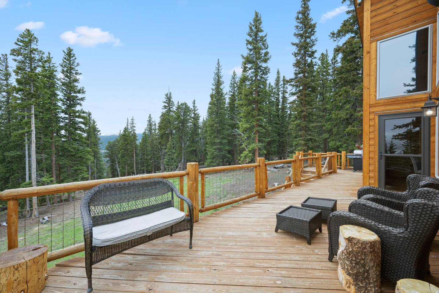Mountain View Alpine Estate Private Fairplay Cabin with Hot Tub Fire Pit and Forest Views — 4
