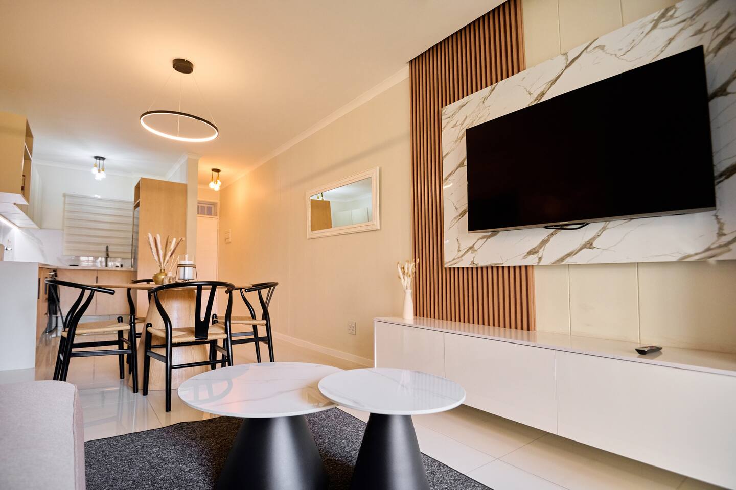 The Dream, Unit N105 at Glen Park