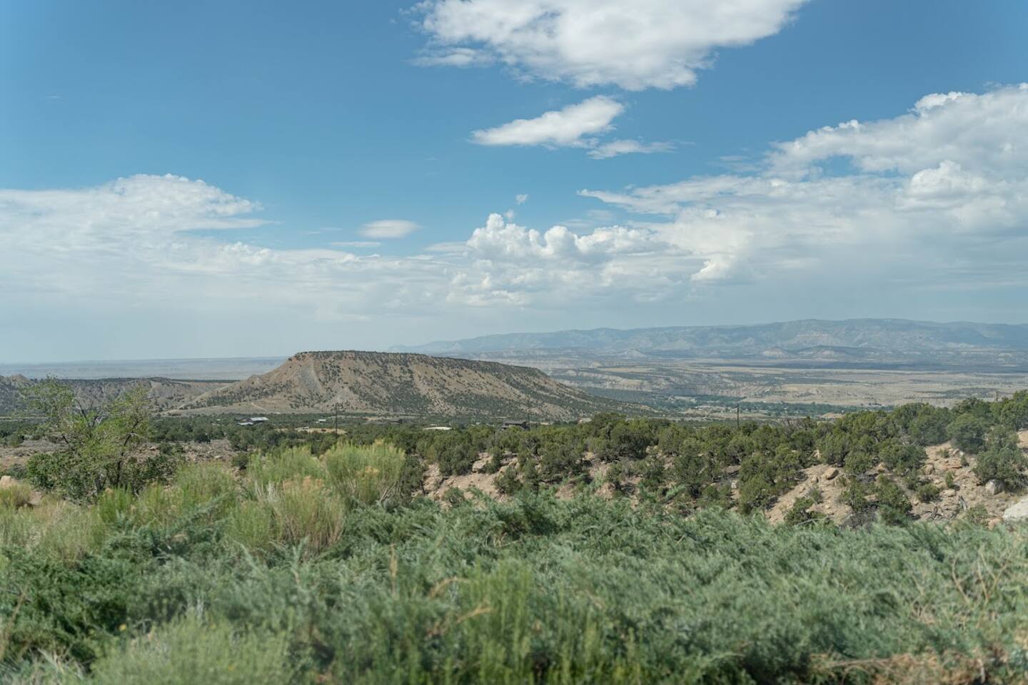 Peaceful w/Gorgeous Views Mins to Price & Helper!