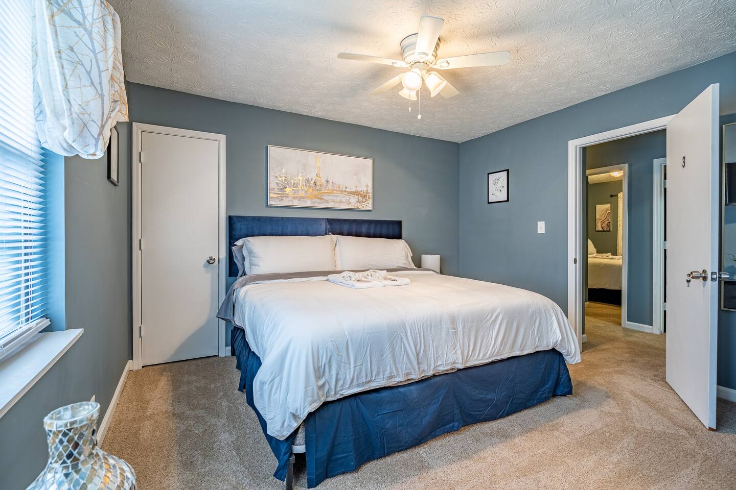 Lovely Atlanta Master Suite by Deity Villas