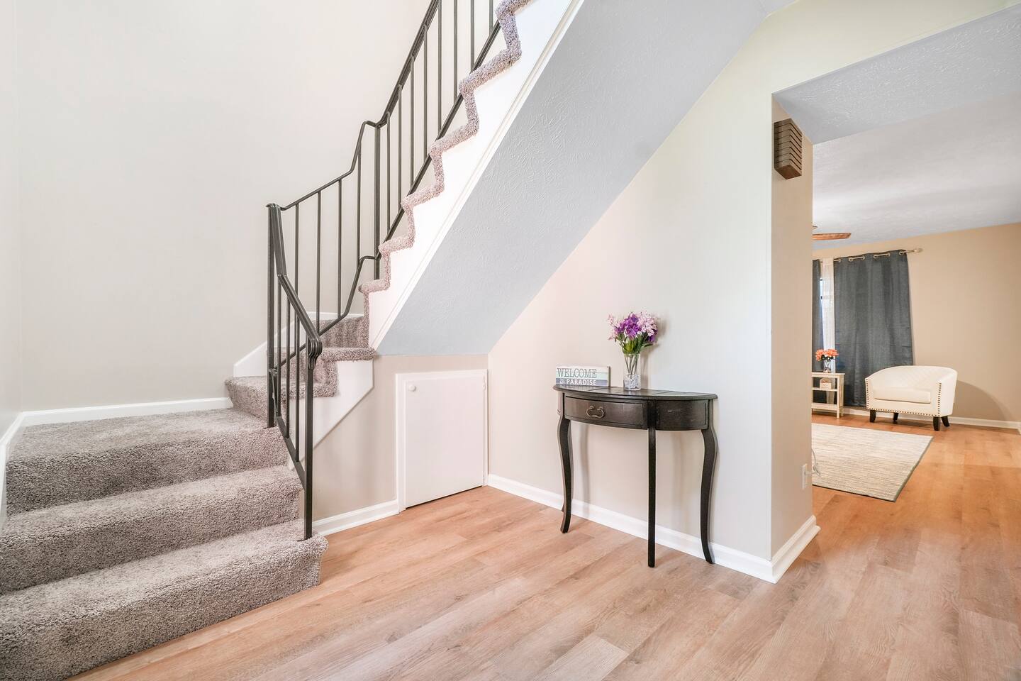 Quiet & Secure | Wifi | Covered Parking & Patio