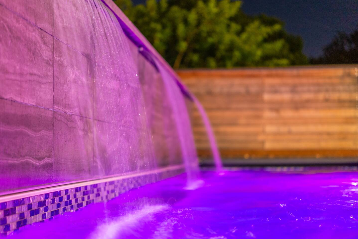 Luxury Villa: Pool, Sauna, & Gym - Villa