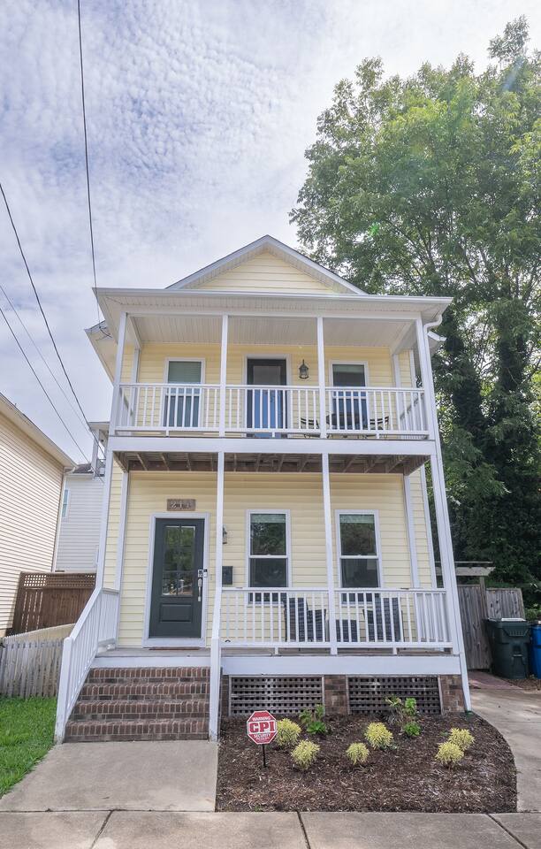 Urban Escape - Downtown Raleigh!