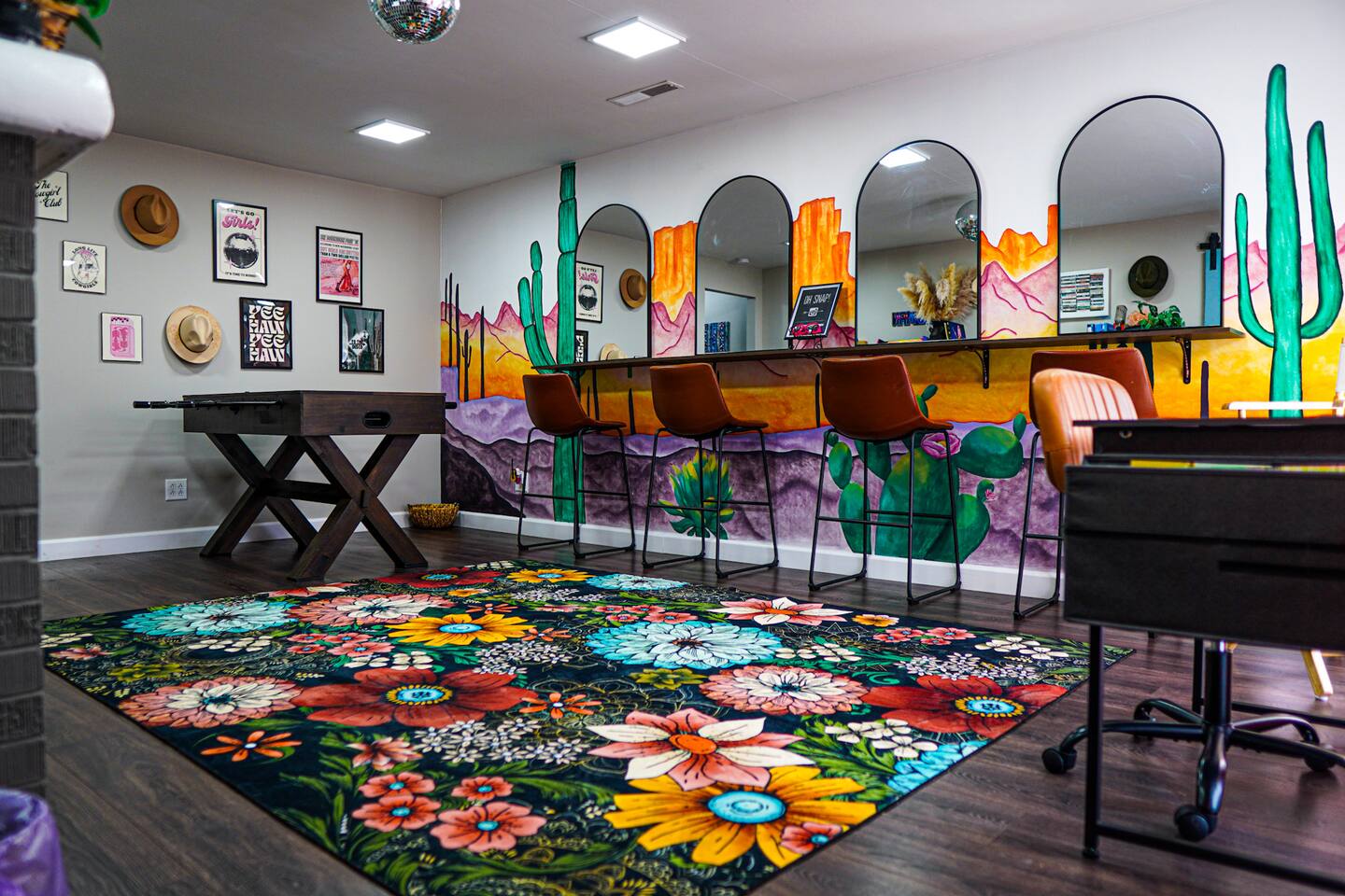 Dolly's Haven: Dayton 4BR-Game Room-Deck- Firepit