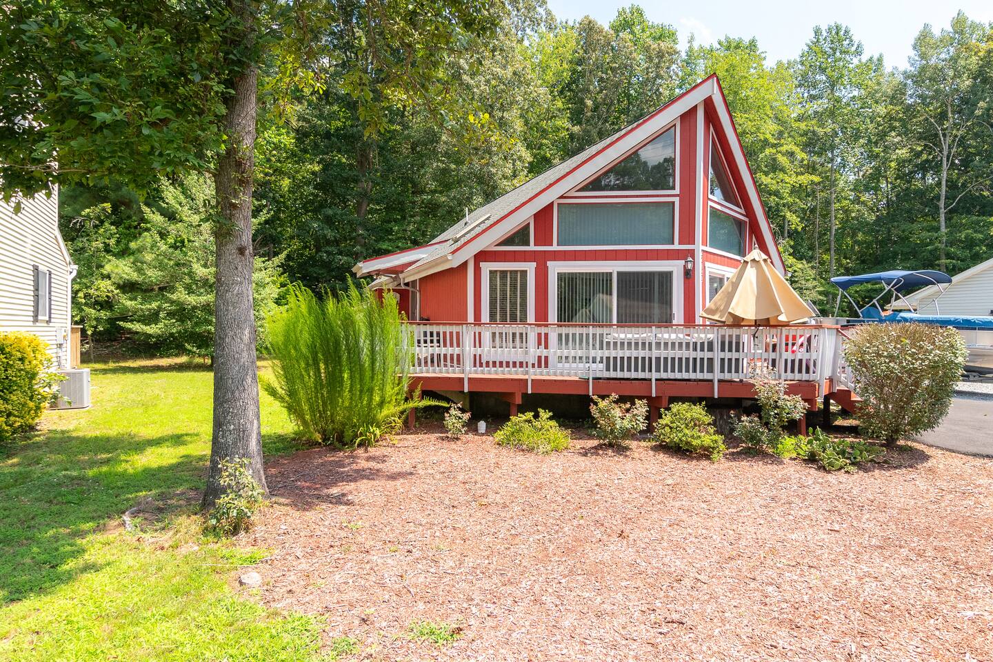 The Red Chalet photo 37
