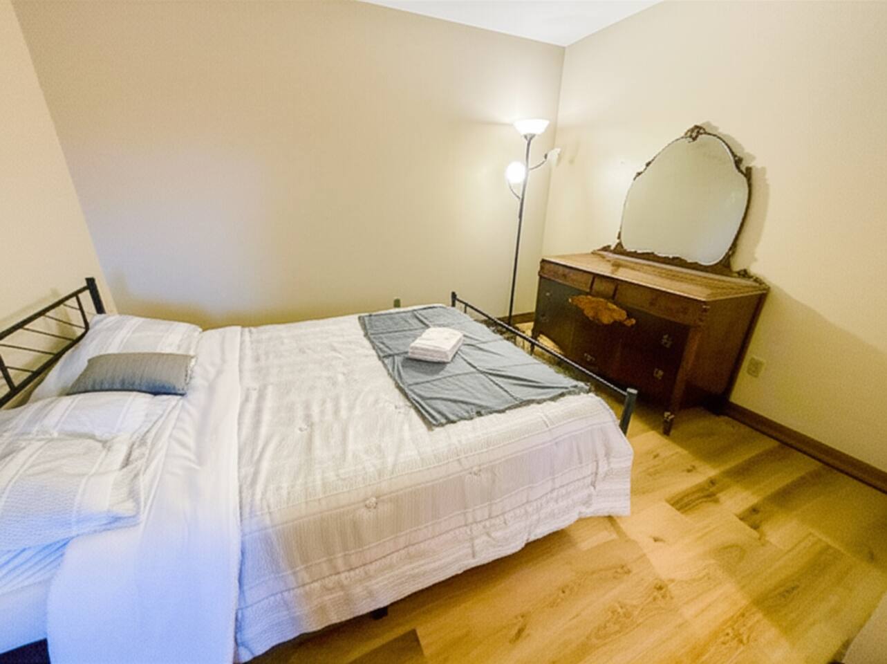 Charming Retreat Near Scranton & Poconos