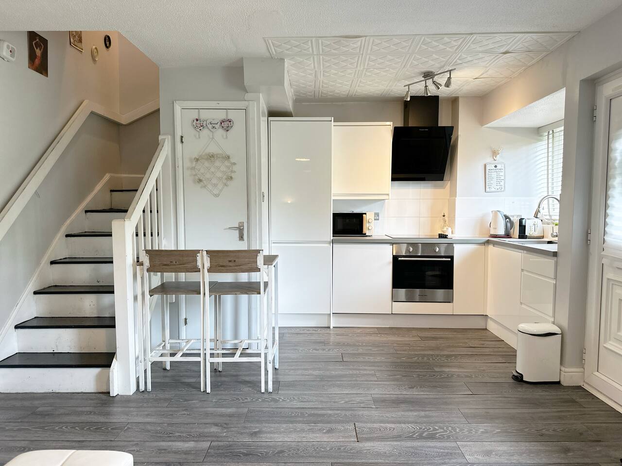 Snug & Cosy Home In Thamesmead Overlooking A Park