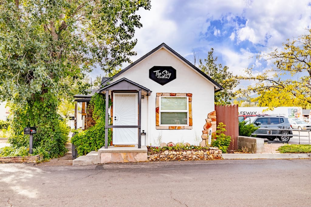 Downtown Williams | Walk Route 66 | Pet Friendly