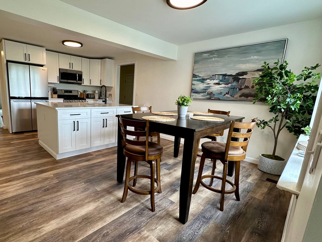 3 Bedroom Apartment in Downtown Derry