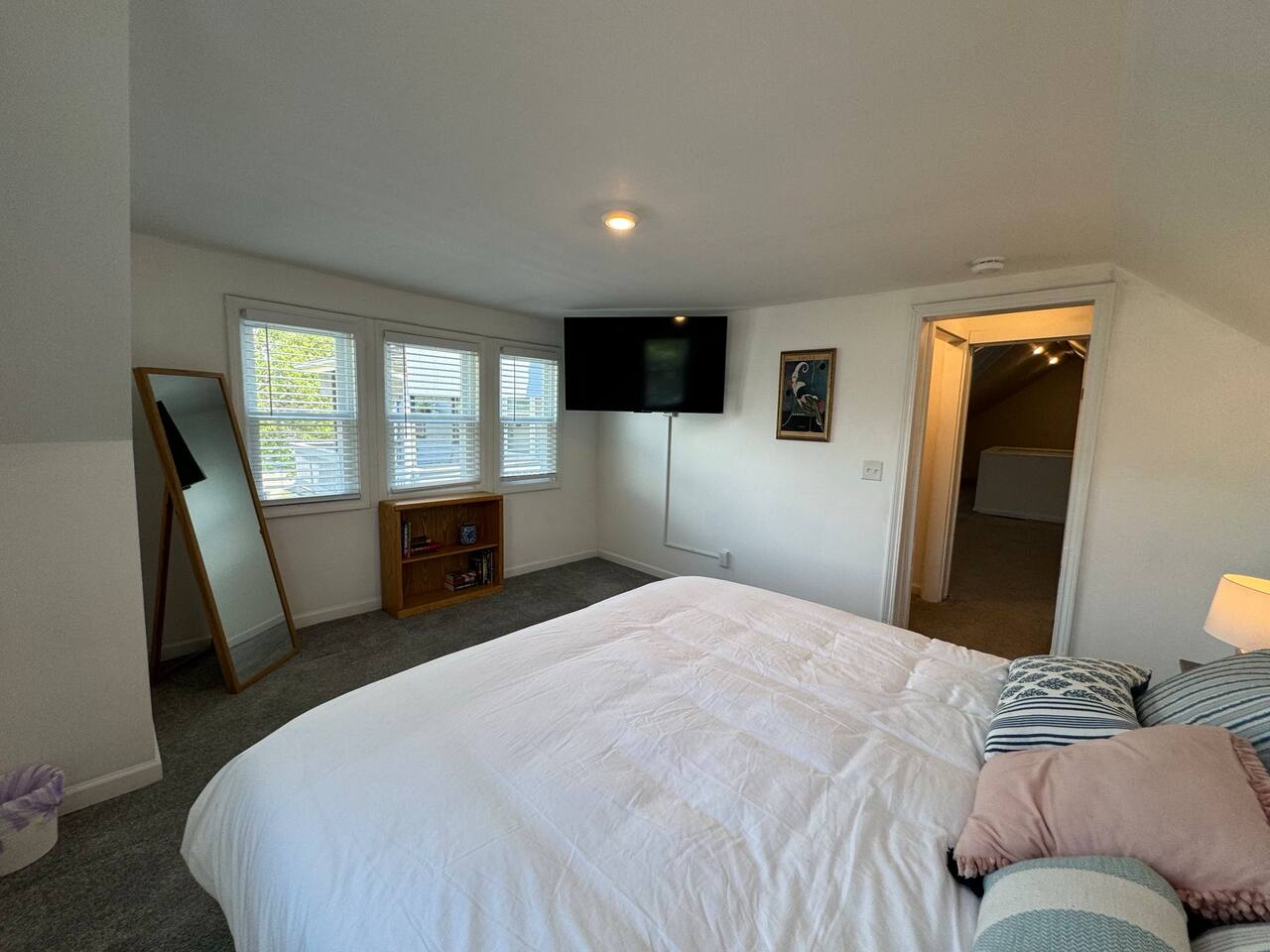 Renovated Five Points Gem, photo 9