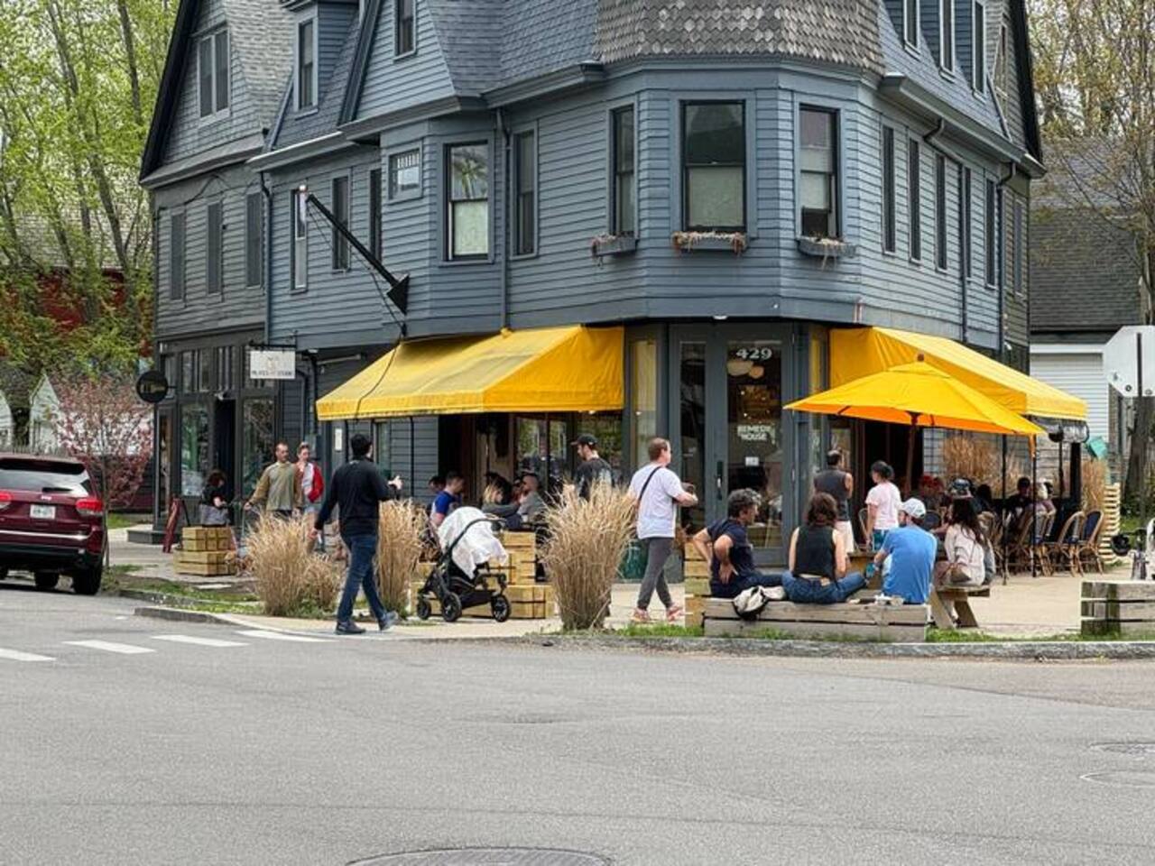 Renovated Five Points Gem, photo 8