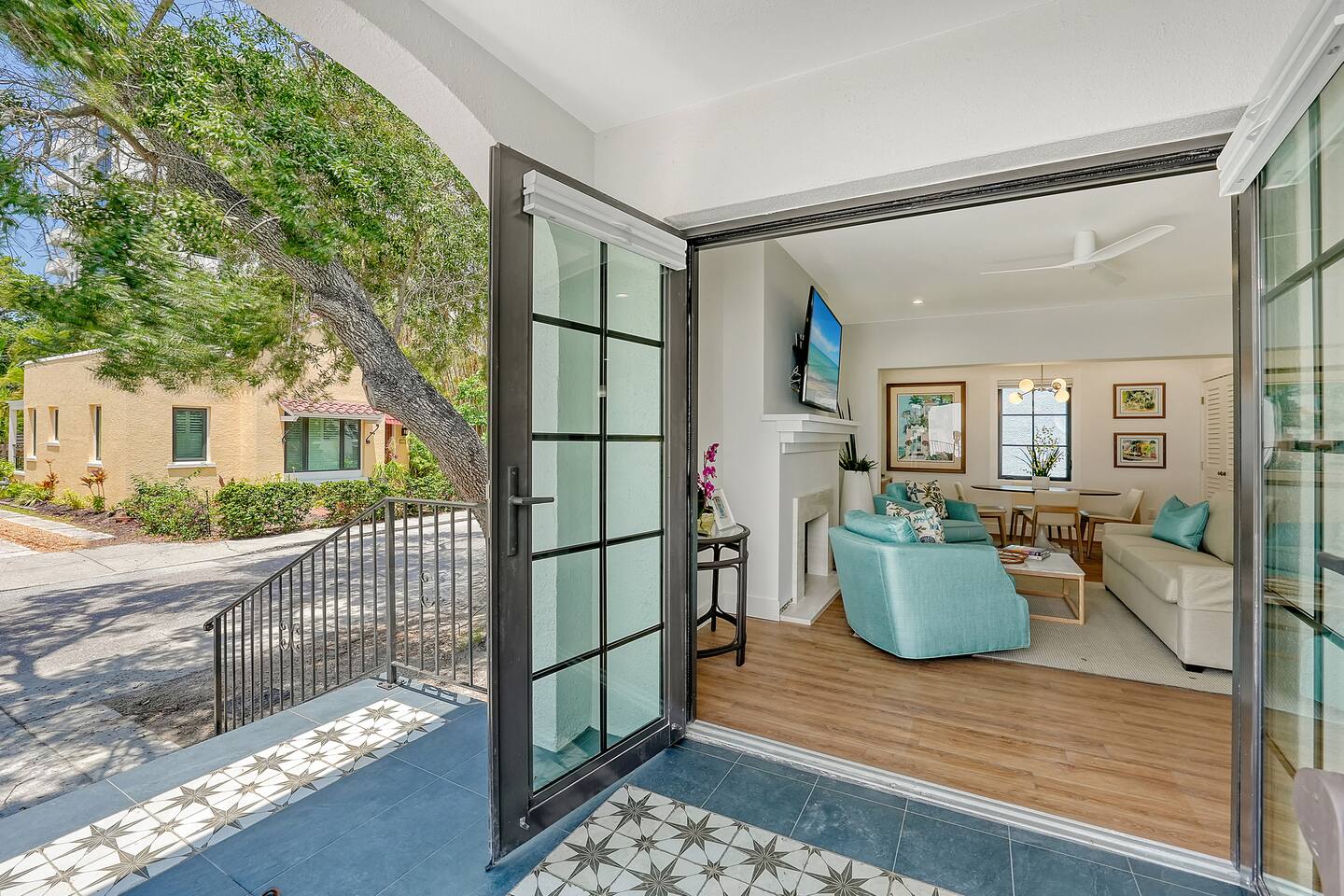 Historic Downtown Sarasota - Gem II