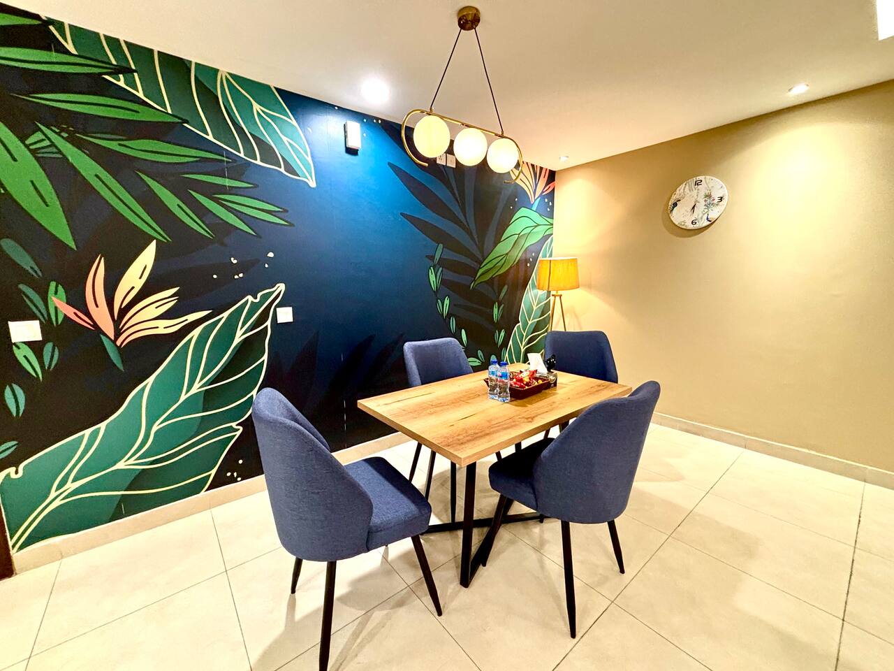 2 Bed w/Balcony @ GoldCrest Mall DHA