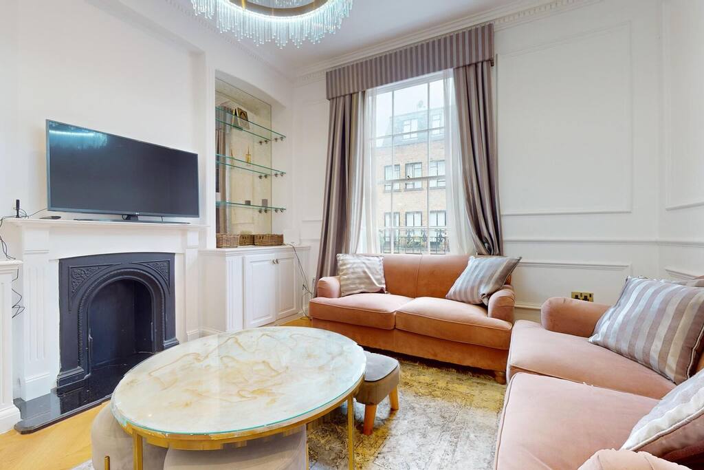 -Air Con- Premium House - Prime location