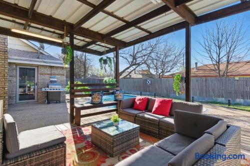 4BR House with  Pool near Stadium & DFW