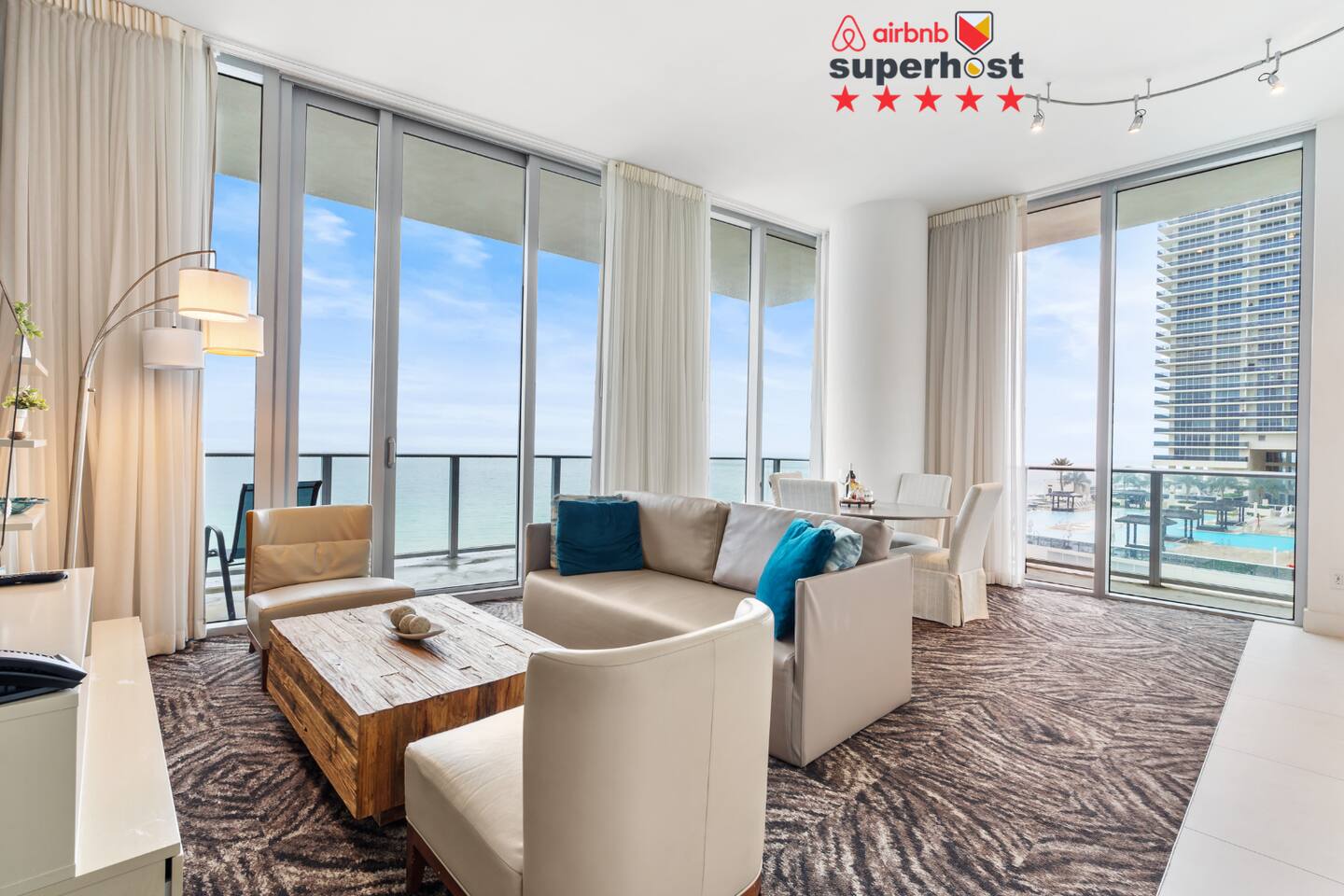 Oceanfront Luxury Retreat 𝙗𝙮 𝙎𝙏𝘼𝙔 𝙏𝙊𝘿𝘼𝙔