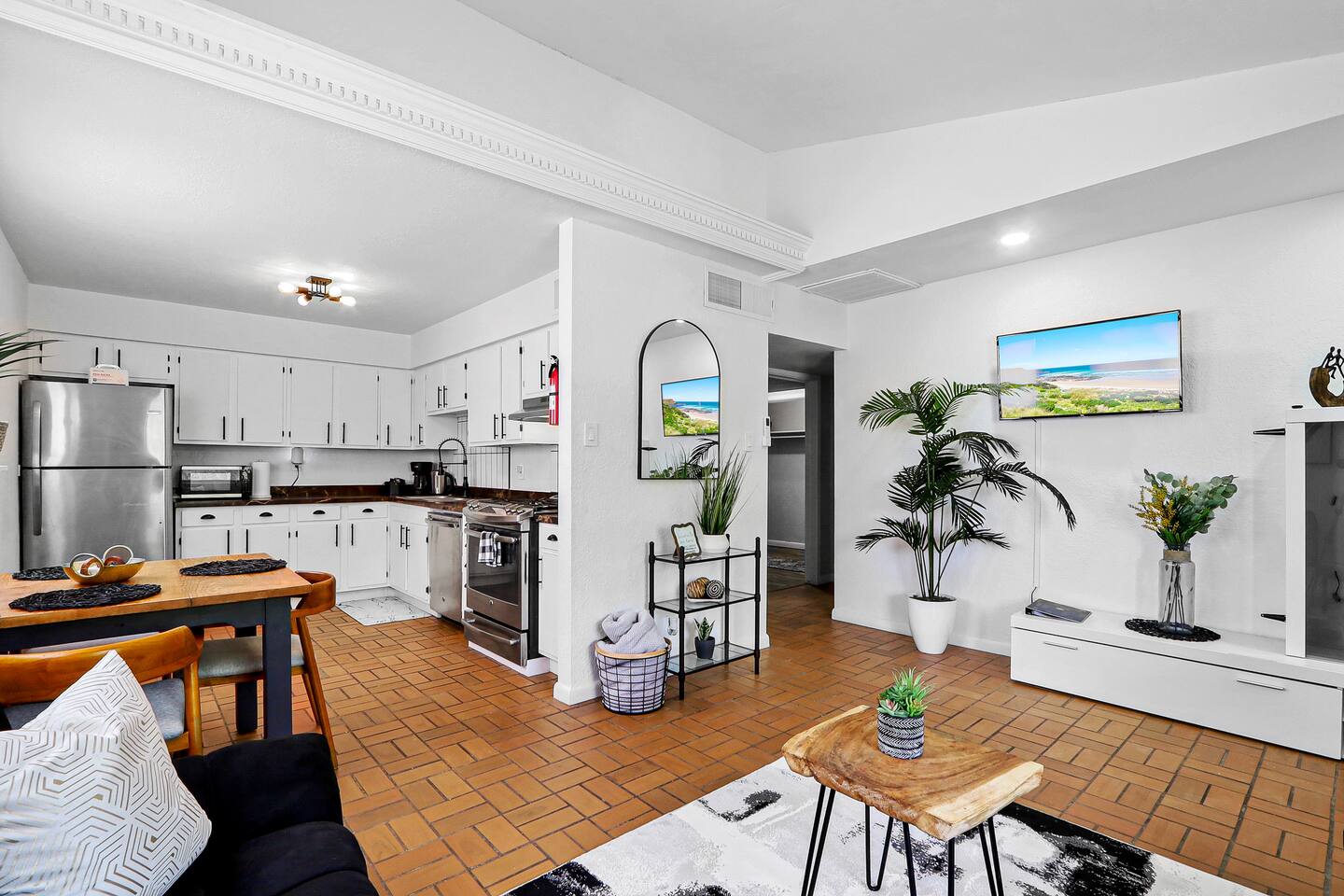 MTView
"Iconic STAR"-MTView/Central/FtBliss/Airport/Hospital/El Paso Ref/Pet Friendly