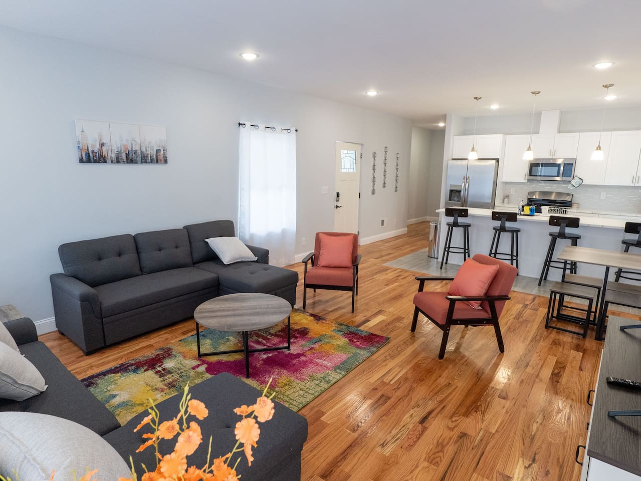 4 New Apts - 3 Bed Apt 1st Floor & 3 Bed Apt 2nd Floor - 1 Bed Studio Apt Ground Floor & 1 Bed Studio Apt Ground Floor near Penn Station EWR Airport Beth Israel Hospital Manhattan NYC