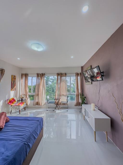 TheLocalExperience-Kalbas Suite