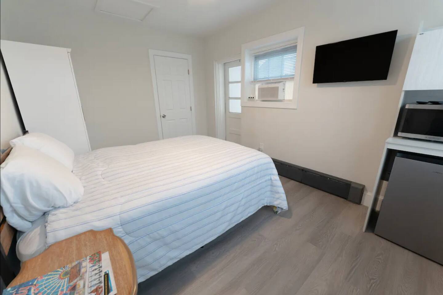 1 Bedroom - Hotel Style - Steps off Asbury Avenue!