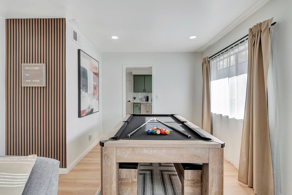The Cove - 1.9 mi to Disney - Luxe 2BR/2BA