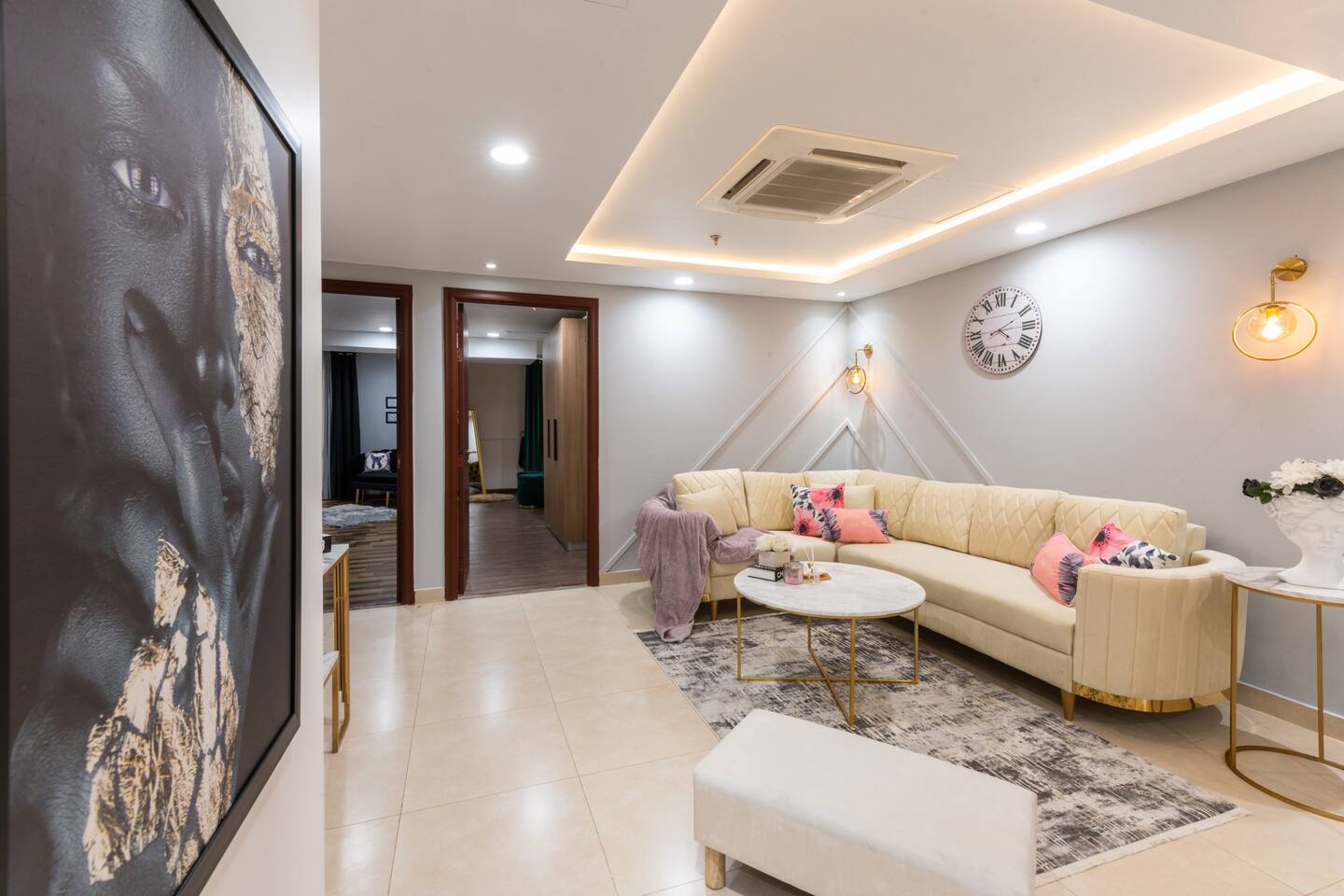 2 Bed Luxury Apartment in DHA