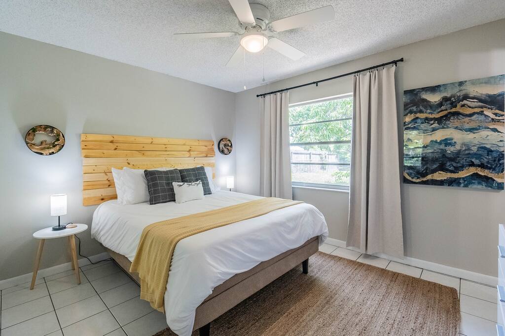 Live Oak Oasis
