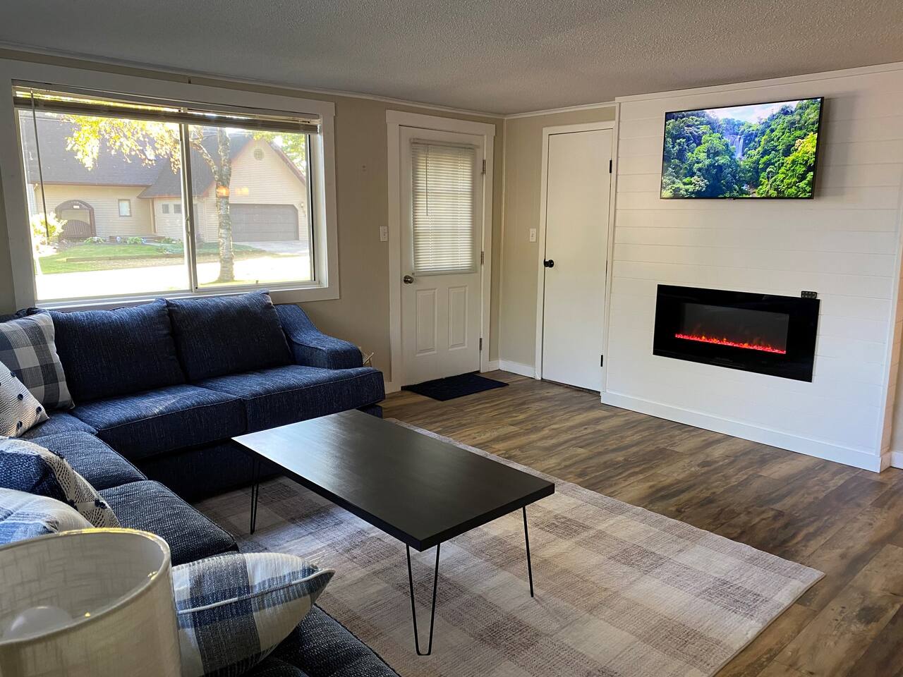 3 - Bedroom Cottage Near Lake Mitchell in Cadillac