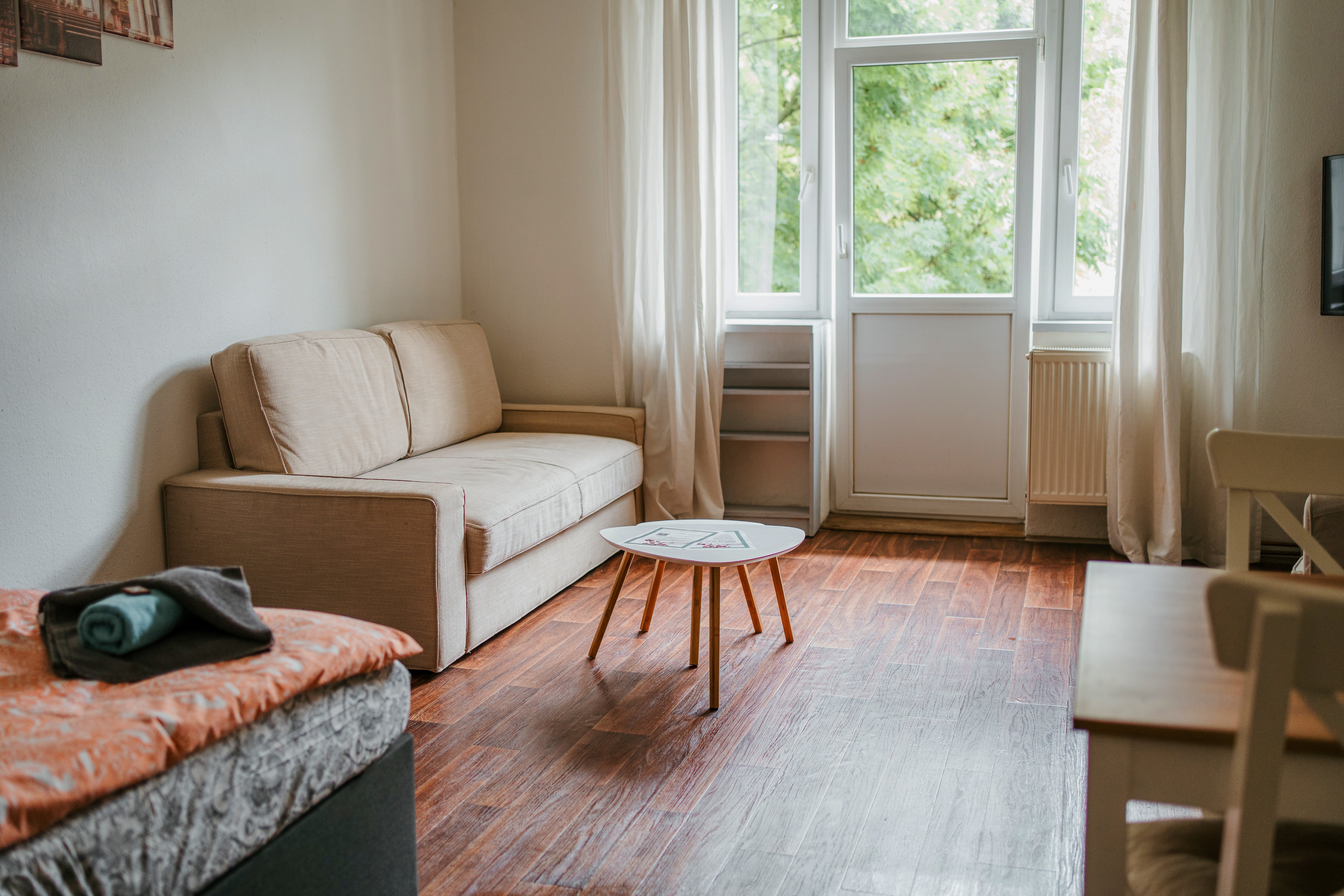 Pleasant apartment with terrace, 1 min. from metro
