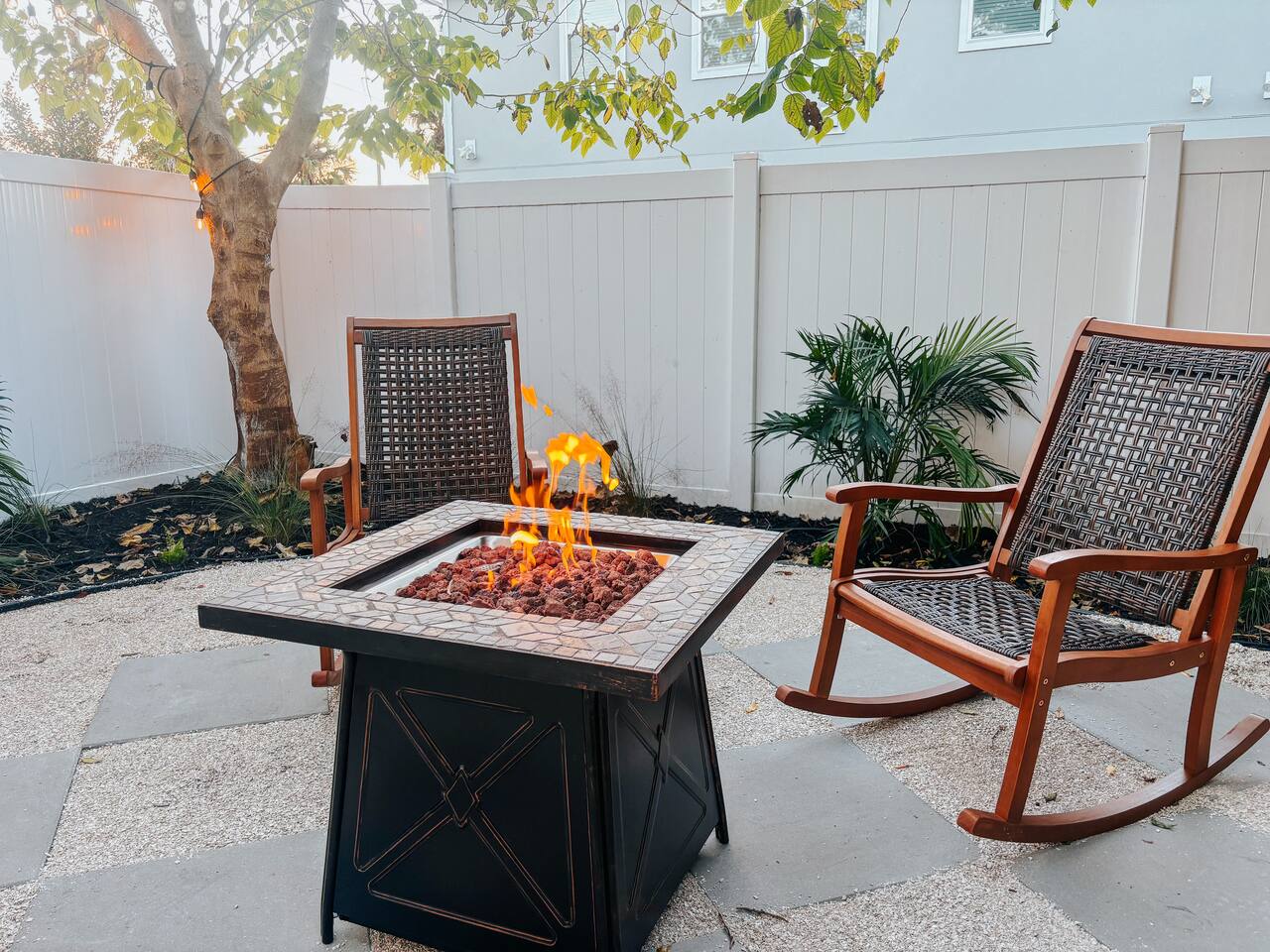 Beach + Shops | Fire Pit + Cozy Backyard | Pets Ok