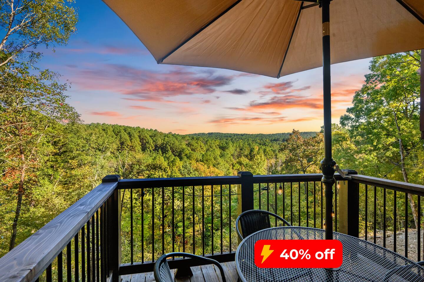 OMG Views•5min>Town•Hot Tub•Firepit•Deck•King Bed