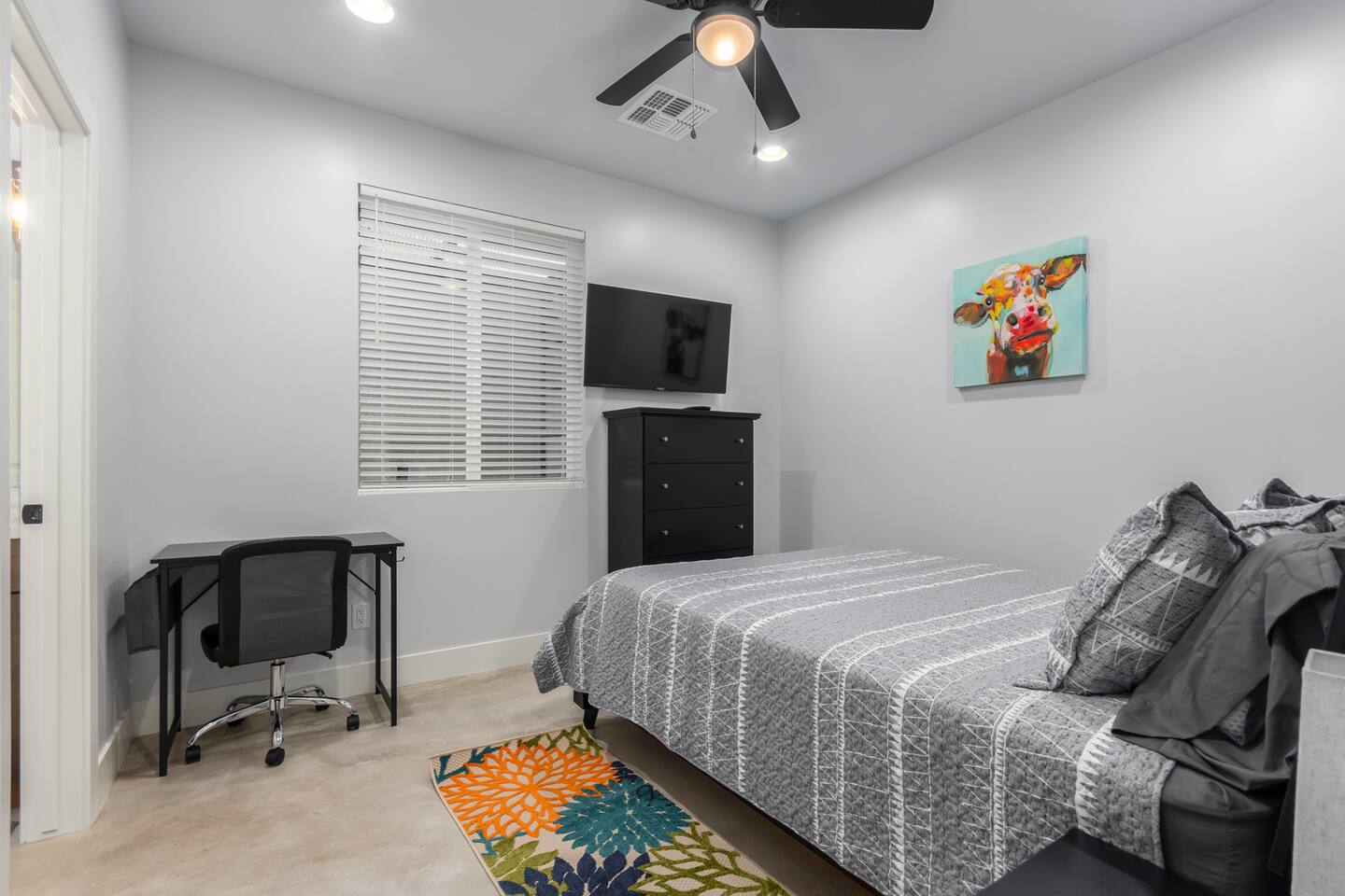 Mesa Downtown Room #8