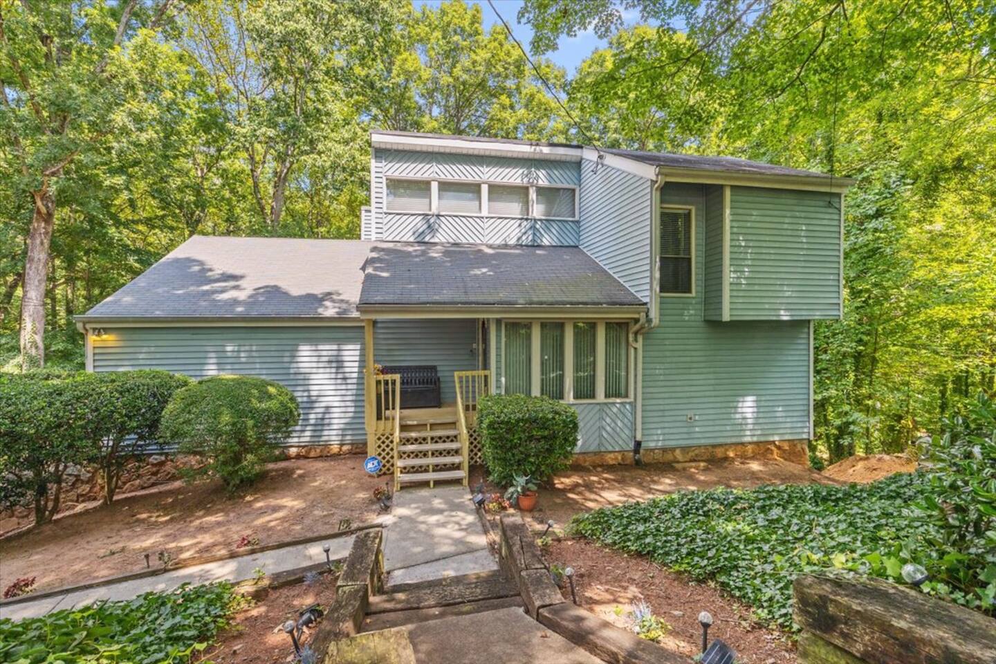 Spacious 3BR Retreat Near Summit Skyride & Stone Mountain Park