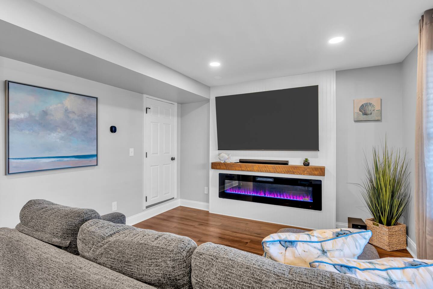 134 Blaine Unit #1 Downstairs