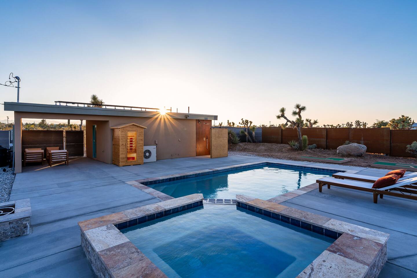 Tiny Home w Pool, Hot Tub, Sauna, Golf & More!