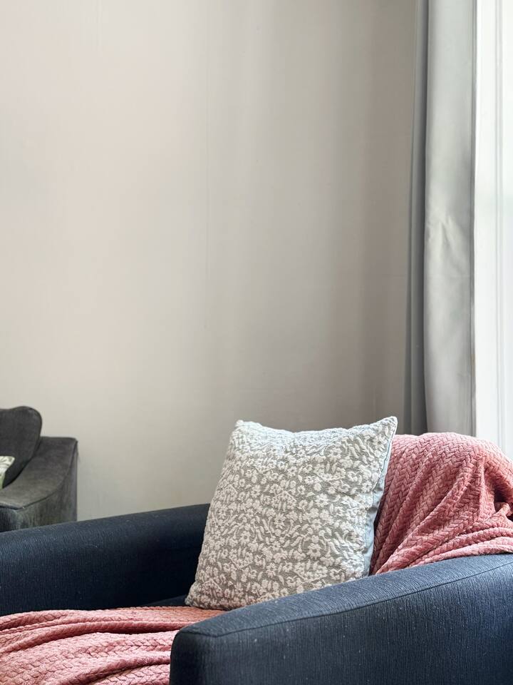 Casa Color | 2BD/1BA Townhome near Downtown