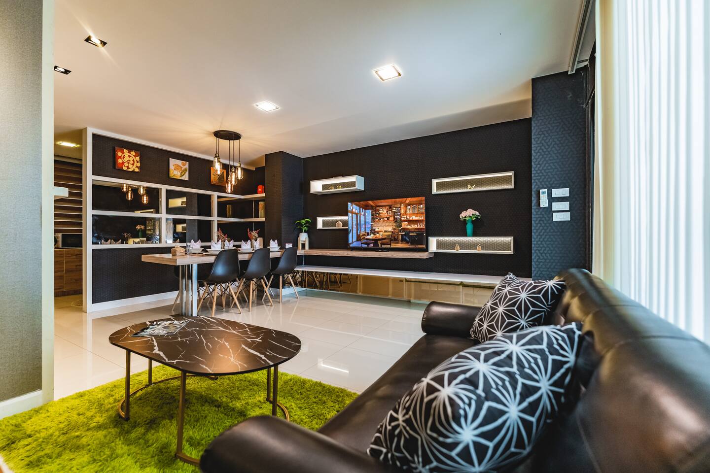 Baan PromTel ,Villa close to Nimman, Resort Pool