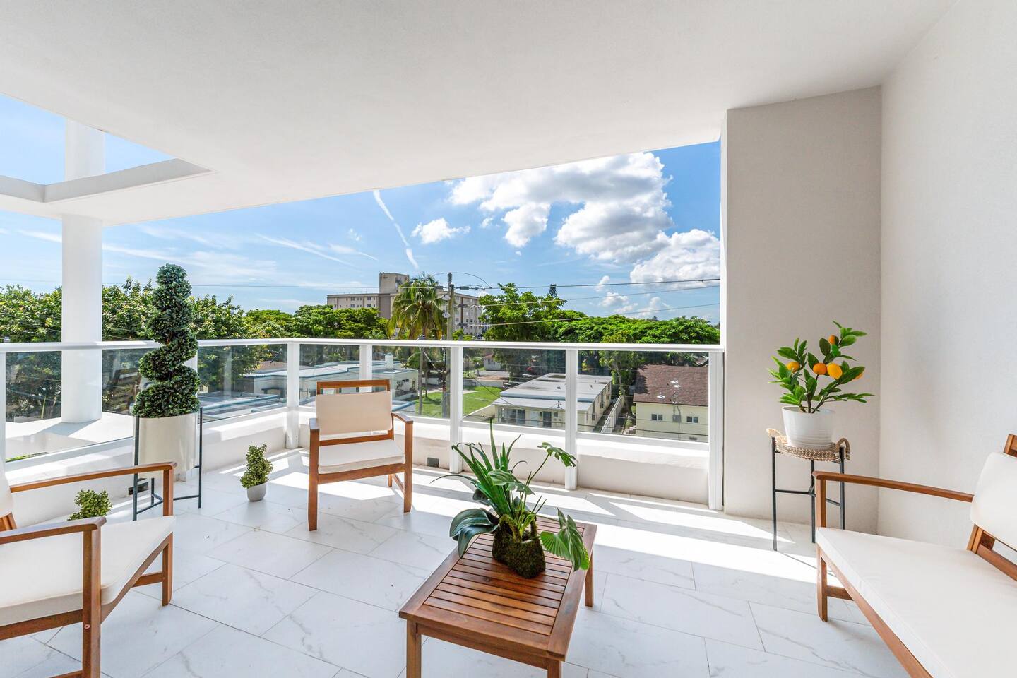 The Monroe Oasis | Modern Stay • Downtown|Pool