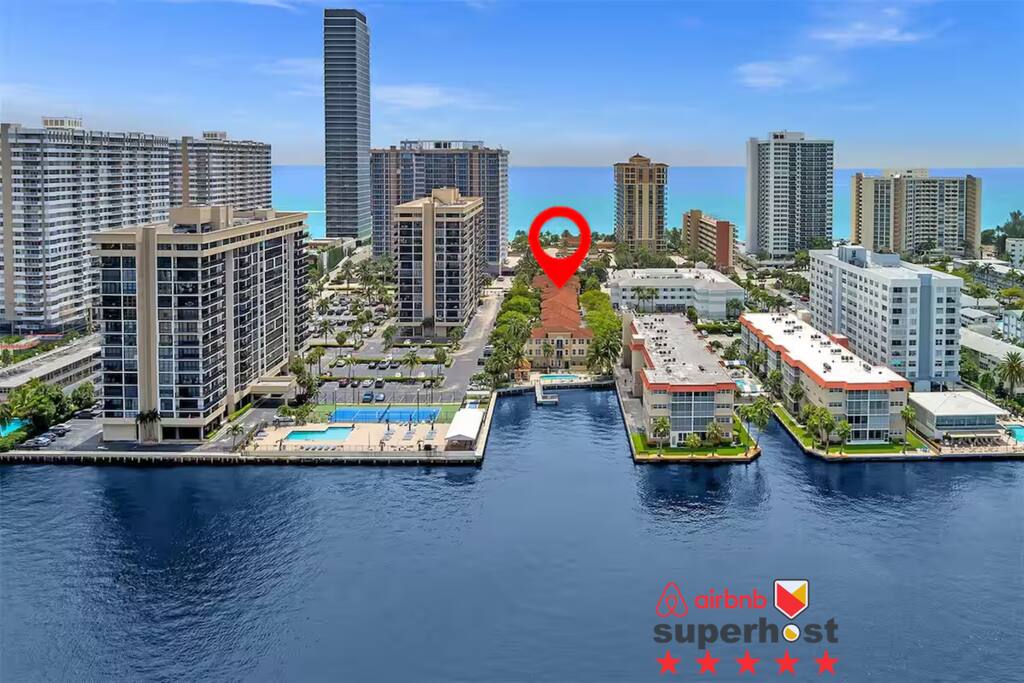 Bayside Townhome with Private Beach Access 𝙗𝙮 𝙎𝙏𝘼𝙔-𝙏𝙊𝘿𝘼𝙔