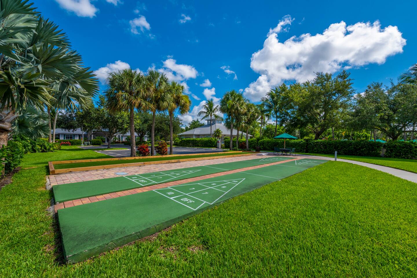 Luxurious Golf Condo W/ Resort Pool and Amenities!