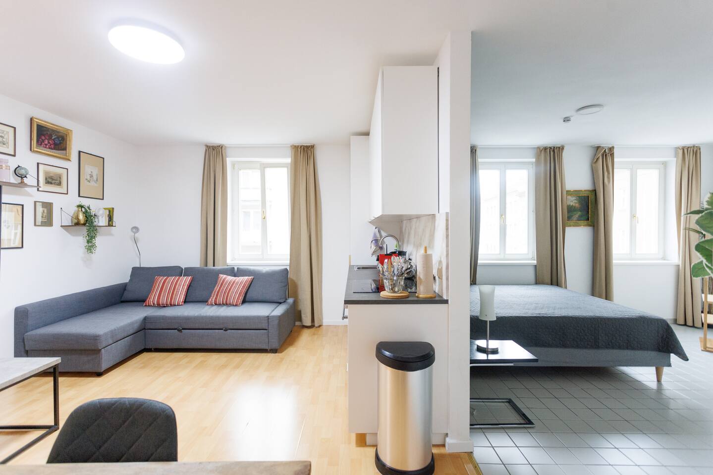 Cozy Family & Group Apartment - 15 min to Center